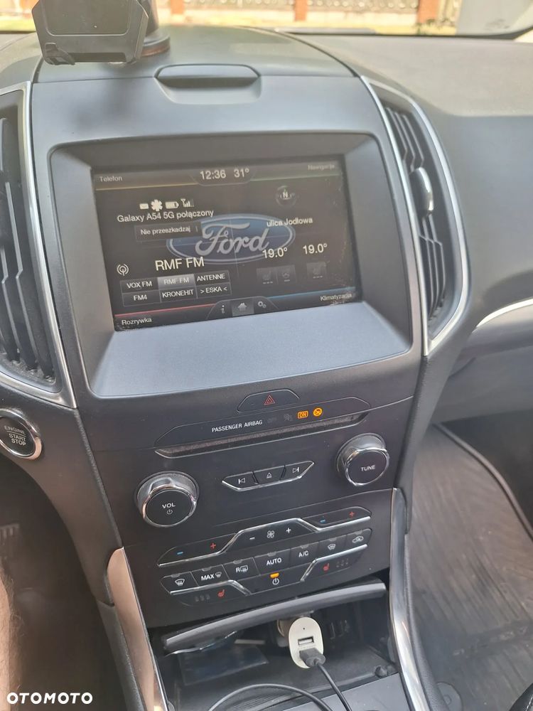 Ford Galaxy 2.0 TDCi Titanium - 17