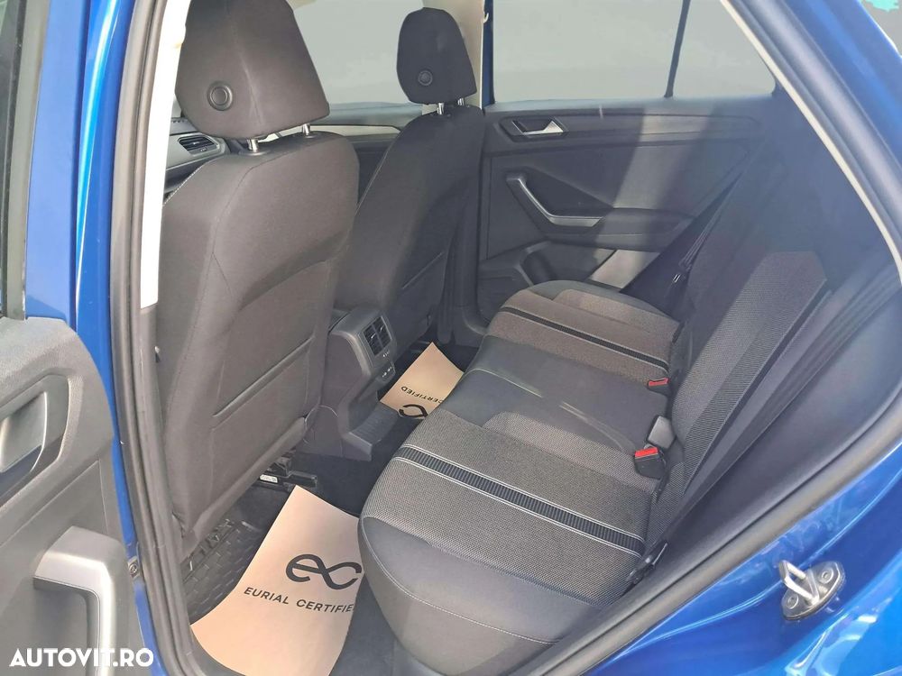 Volkswagen T-Roc 2.0 TDI 4Mot DSG Design - 22
