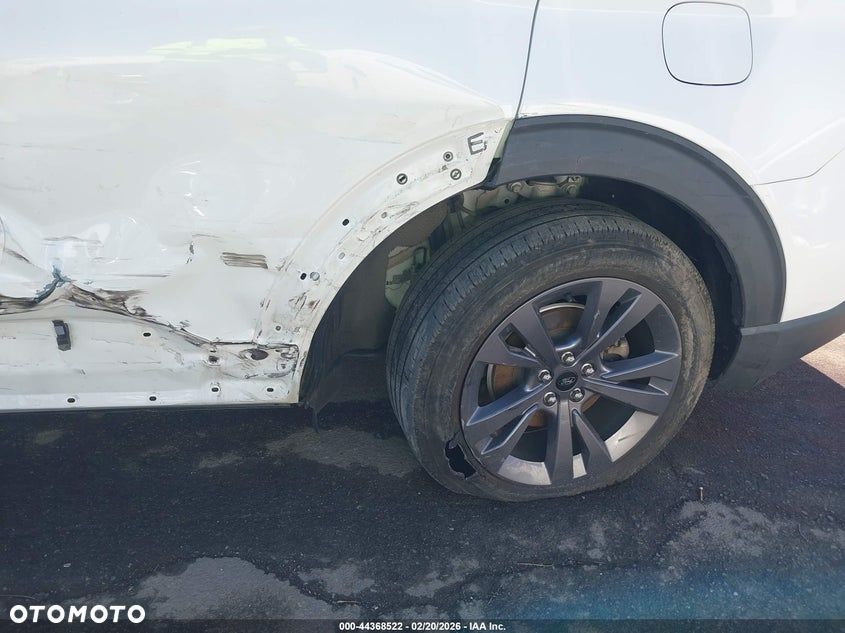 Ford Explorer EcoBoost Plug-in Hybrid PLATINUM - 5