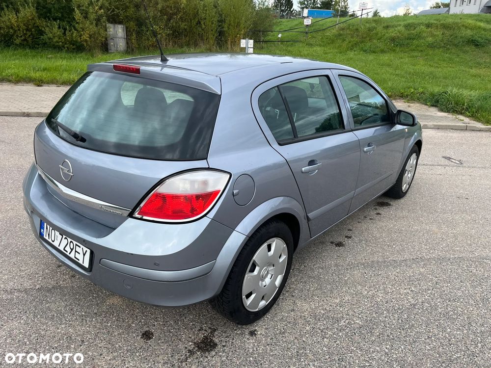 Opel Astra - 2