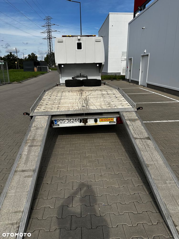 Mercedes-Benz SPRINTER 319 906 - 12