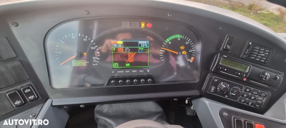 Mercedes-Benz Intouro - 9