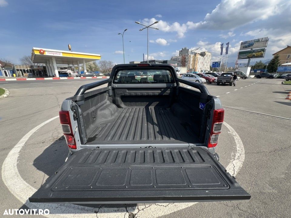 Ford Ranger - 32