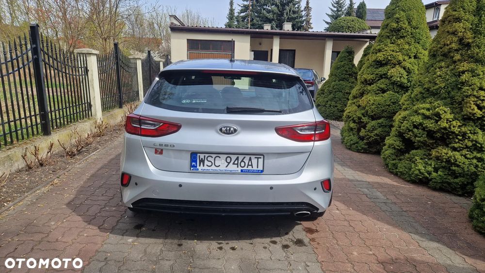 Kia Ceed 1.6 CRDi SCR GT-Line - 5