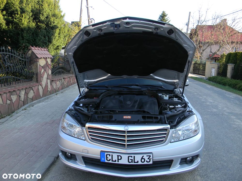 Mercedes-Benz Klasa C 200 CDI DPF Avantgarde - 28