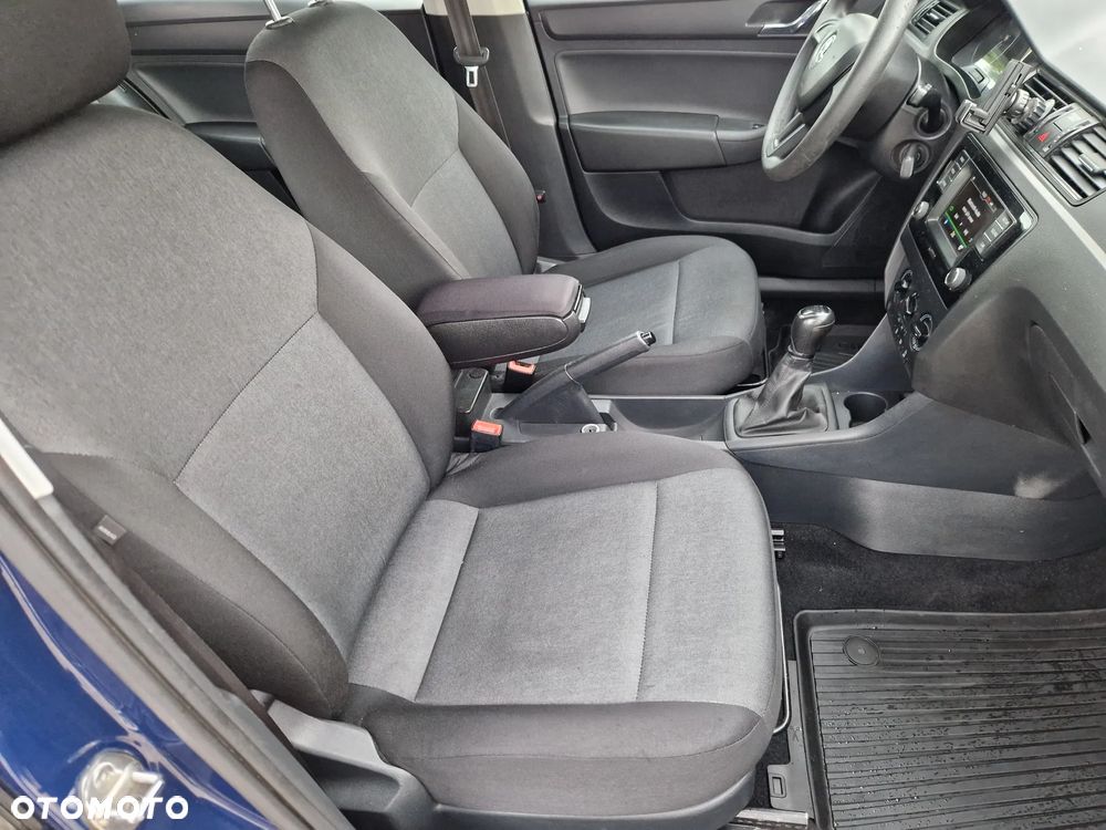 Skoda RAPID 1.2 TSI Ambition - 7