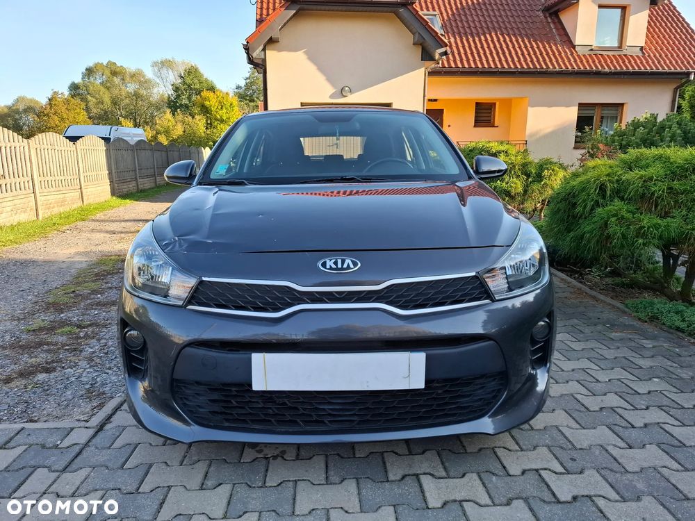 Kia Rio 2018 photo 2