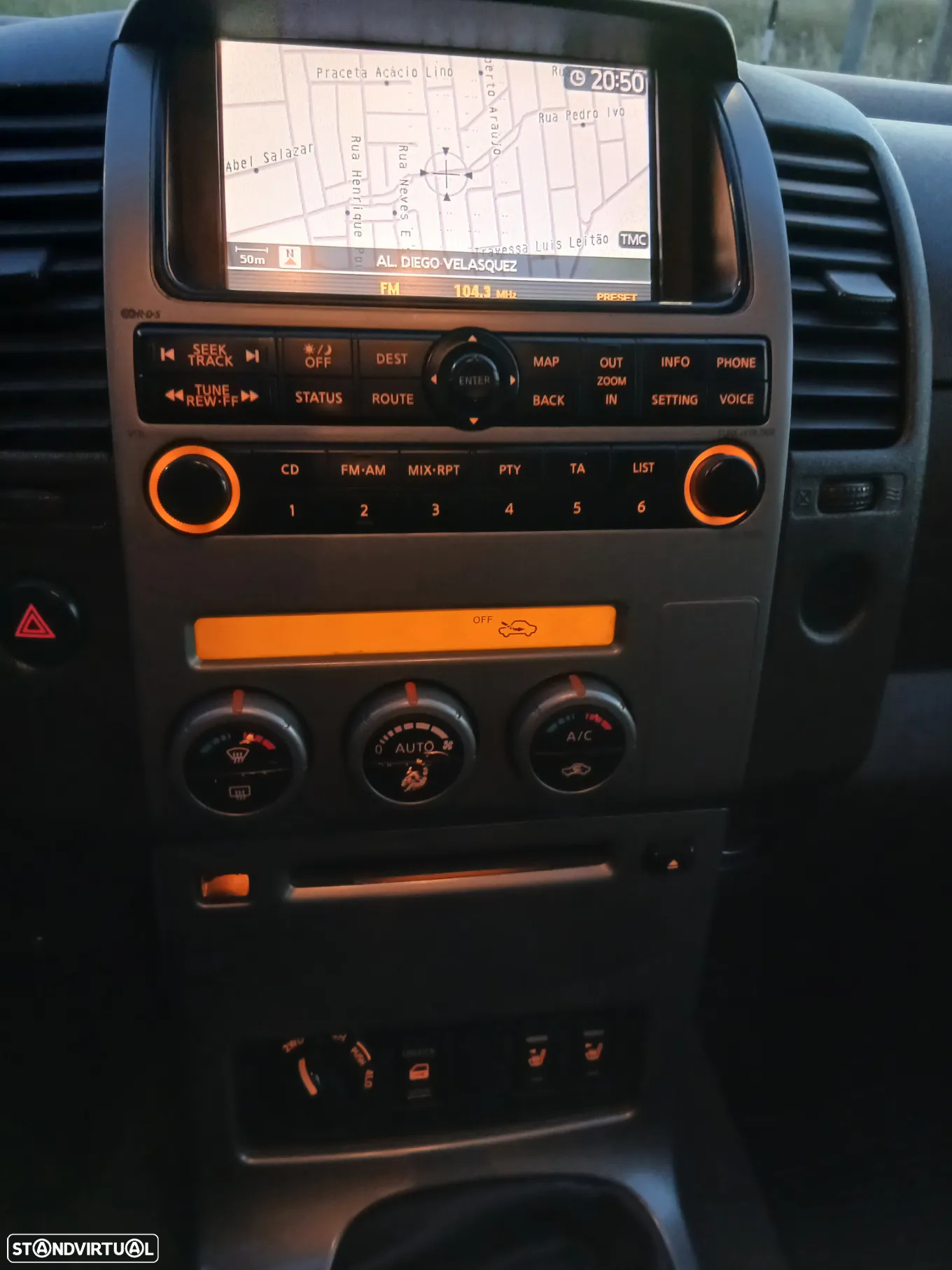 Nissan Navara Nav 2.5 dCi CD SE Comf+C-C+BDT - 14