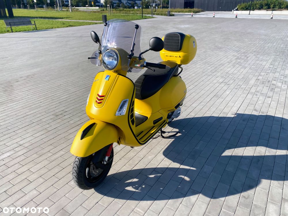 Vespa GTS - 4
