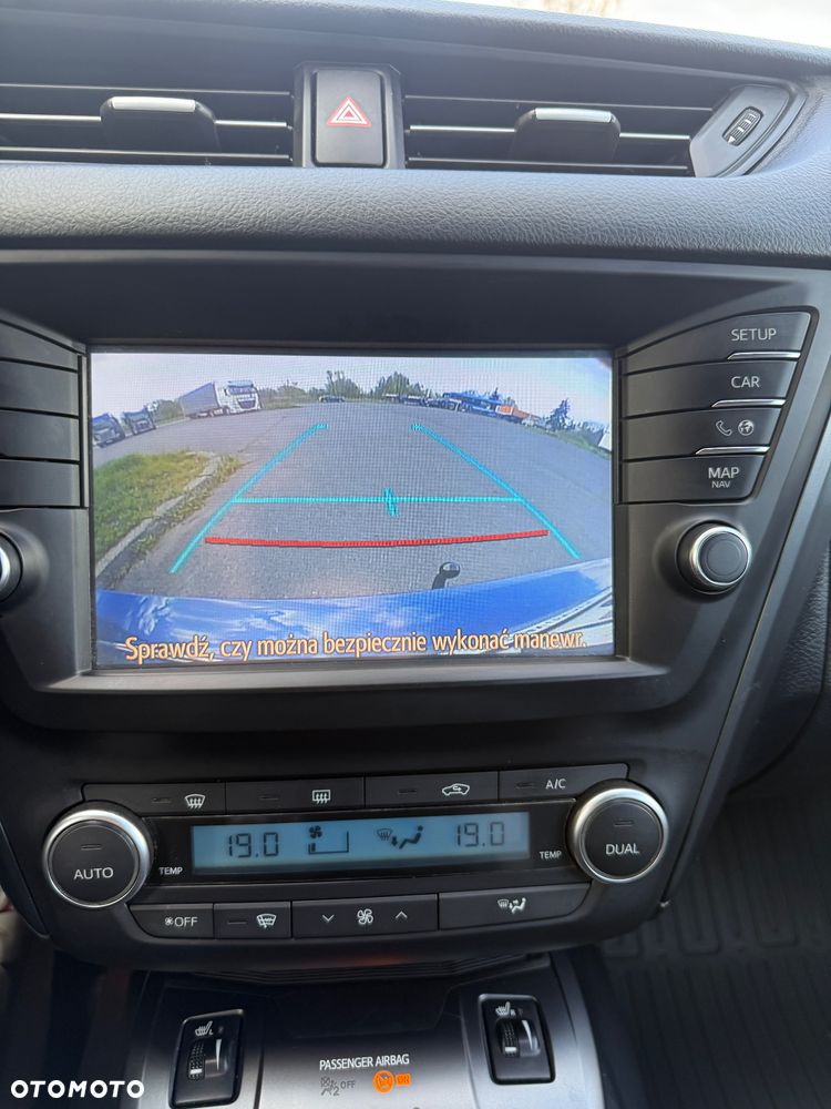 Toyota Avensis 2.0 D-4D Prestige - 23