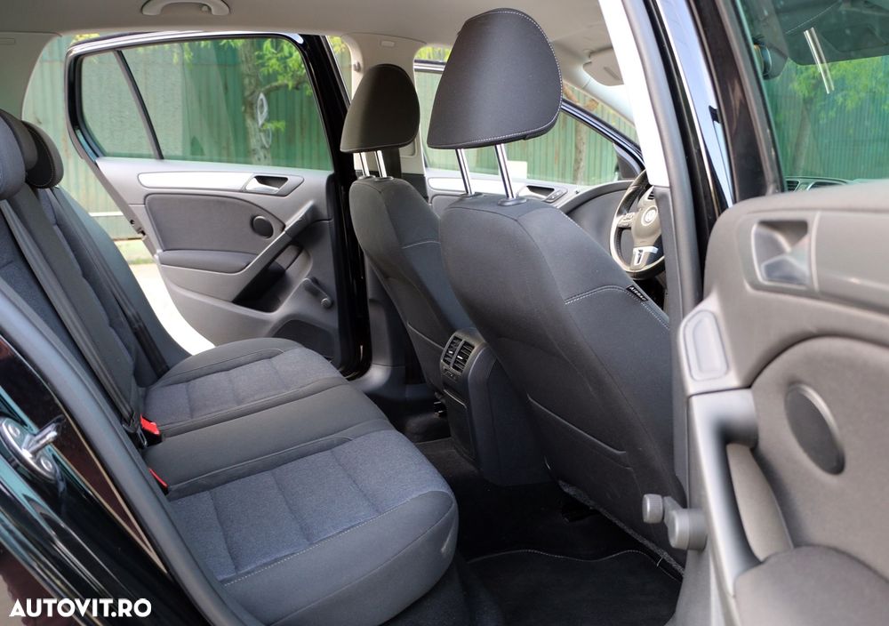 Volkswagen Golf 1.6 BlueTDI Comfortline - 10