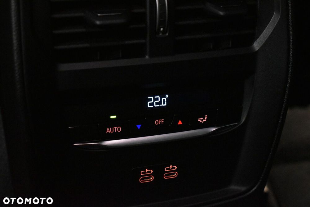 BMW Seria 3 - 22