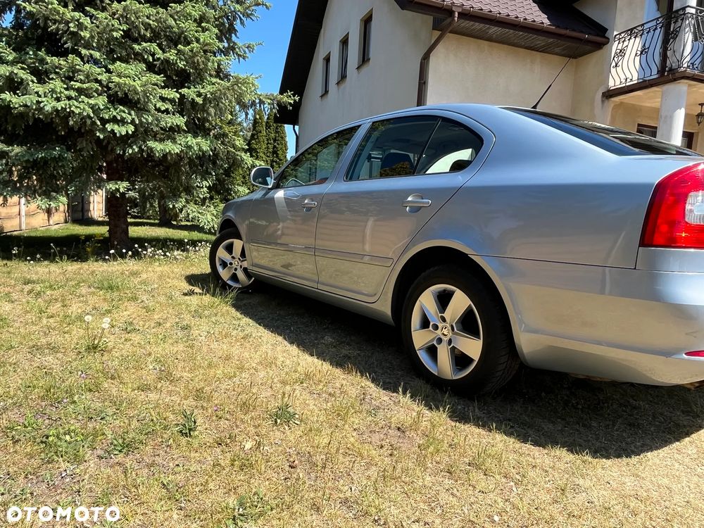 Skoda Octavia 1.6 Ambition - 27