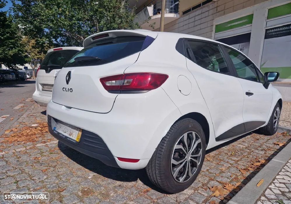 Renault Clio 1.5 dCi Confort - 4