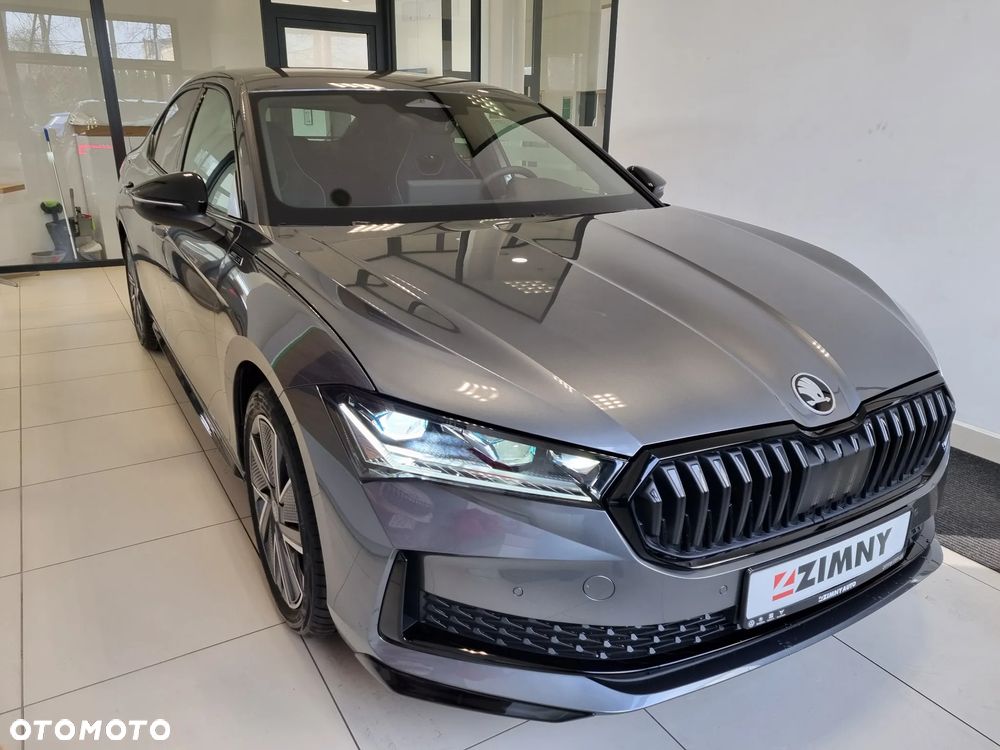 Skoda Superb 2.0 TDI SCR 4x4 Sportline DSG - 4