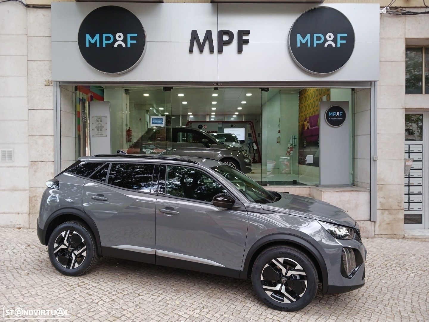 Peugeot 2008 1.2 PureTech Allure Pack - 1