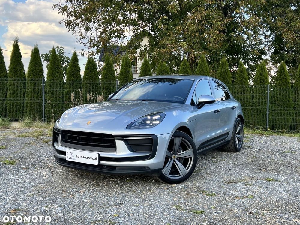 Porsche Macan Standard - 1