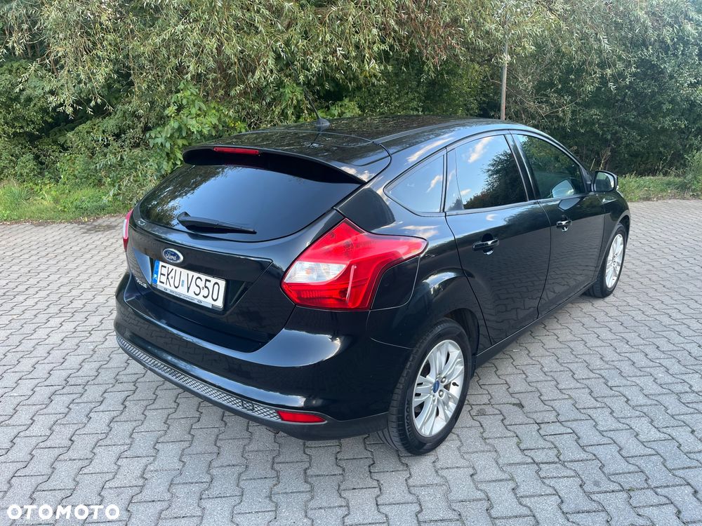 Ford Focus 1.6 Edition - 6