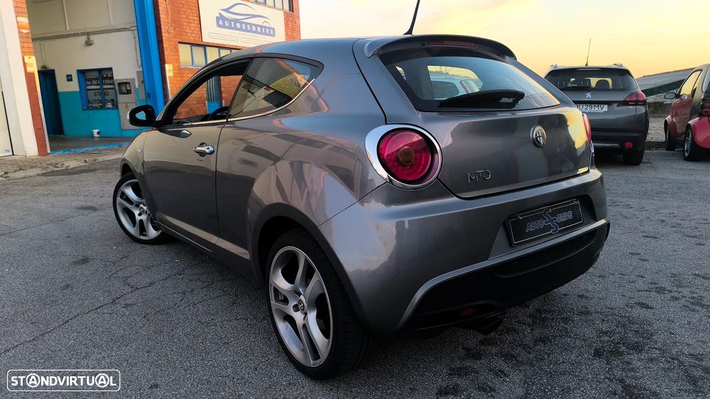 Alfa Romeo MiTo 1.3 JTD Distinctive - 13