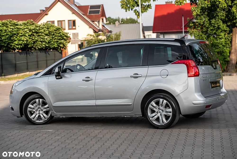 Peugeot 5008 1.6 HDi Business Line 7os - 10