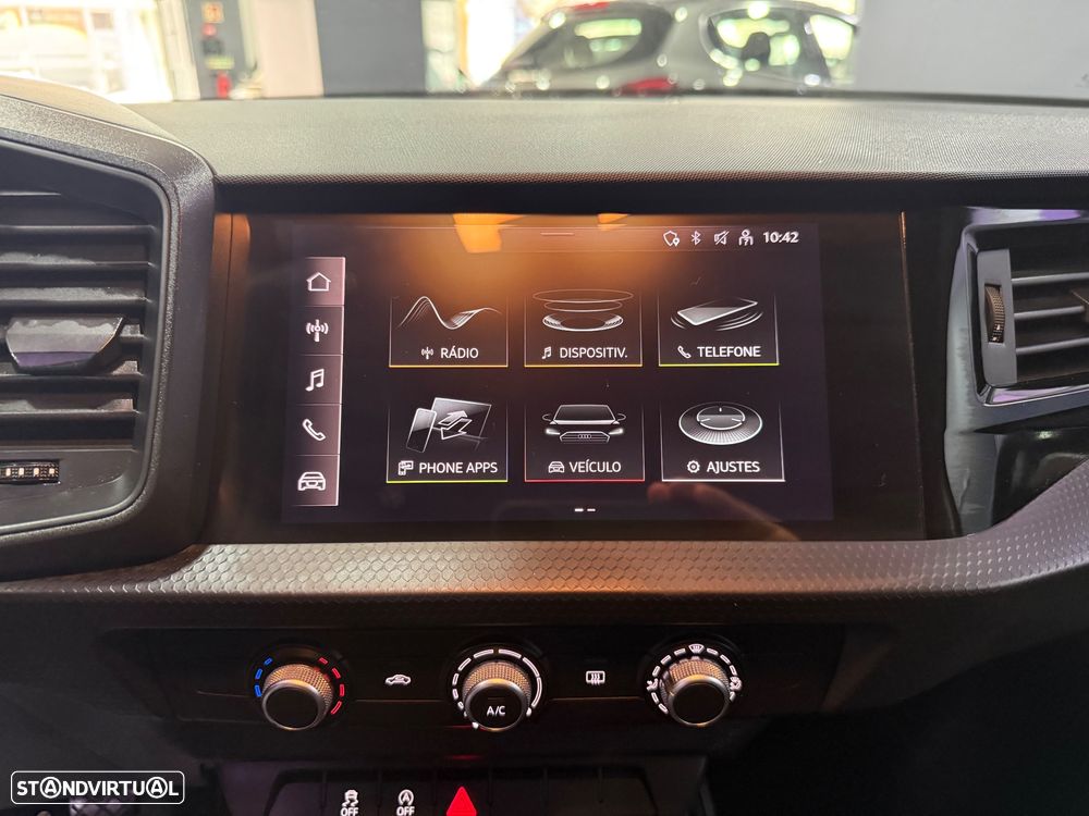 Audi A1 Sportback 25 TFSI Advanced - 24