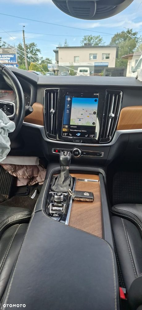 Volvo V90 D5 SCR AWD Inscription - 16