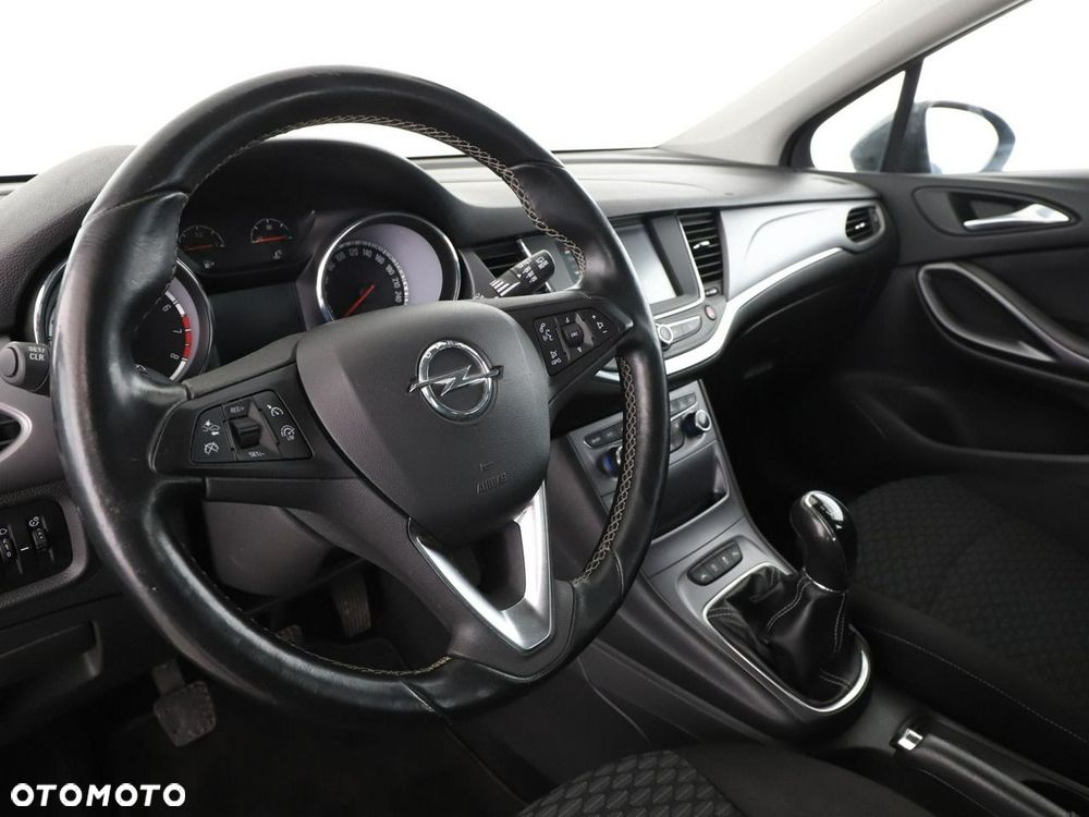 Opel Astra 1.4 T Elite S&S - 15