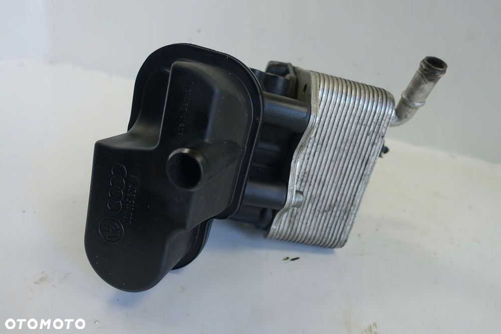 VW Passat B6 2.0 Fsi POSTAWA FILTRA OLEJU Obudowa - 5