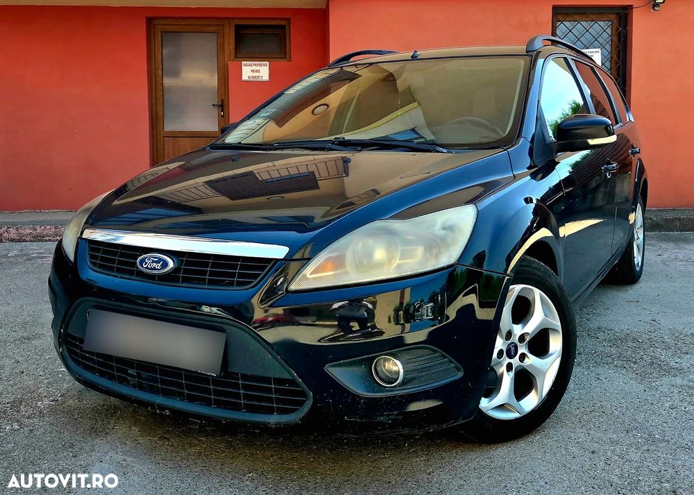 Ford Focus 1.6 TDCI DPF Style+ - 1