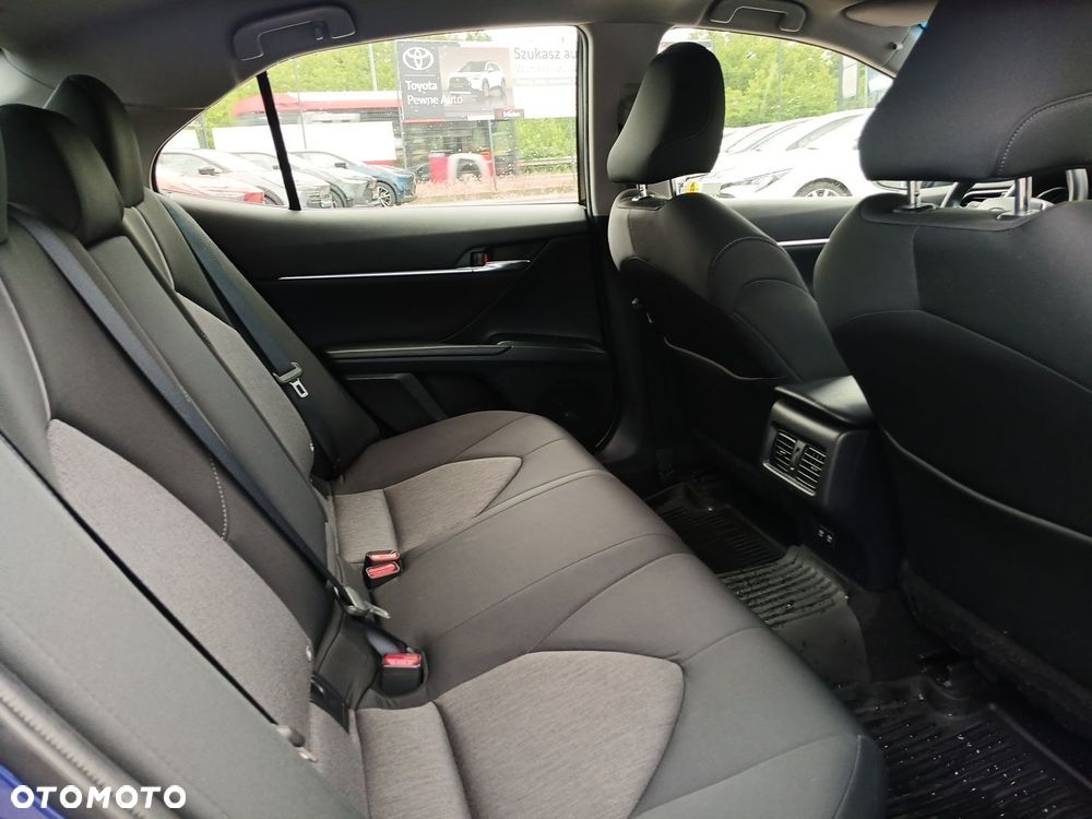 Toyota Camry 2.5 Hybrid Comfort CVT - 10