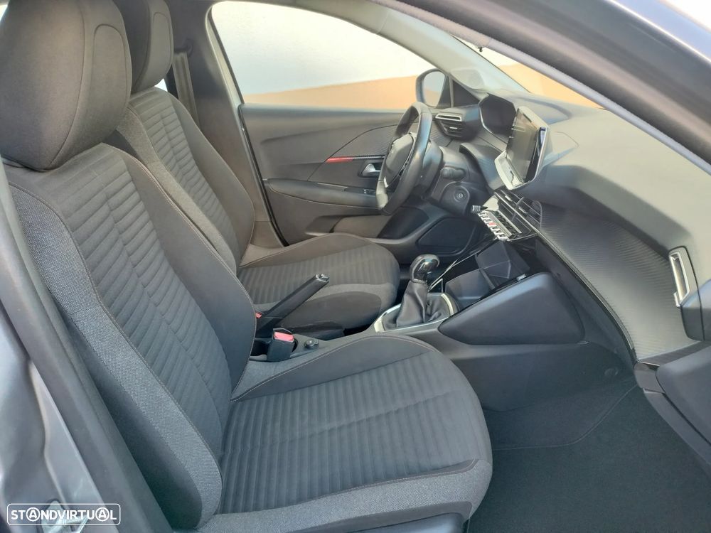 Peugeot 208 1.2 PureTech Active - 12