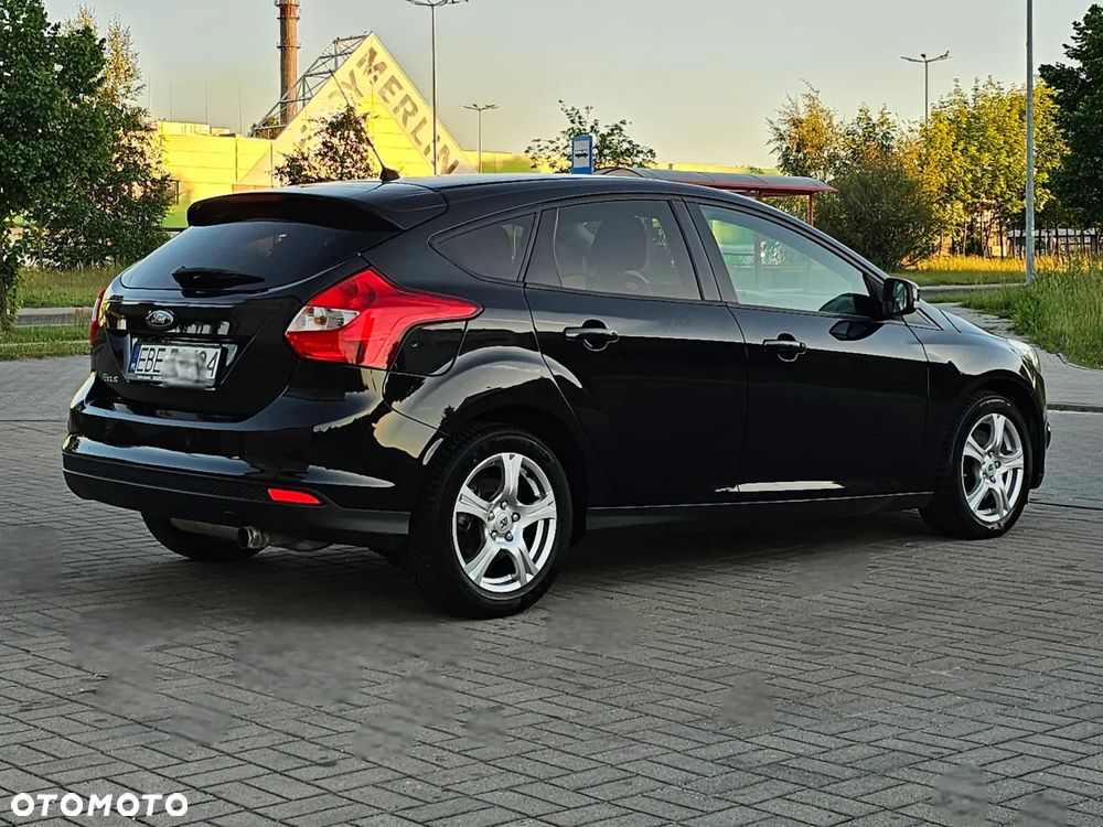 Ford Focus 1.6 EcoBoost Start-Stopp-System Champions Edition - 4
