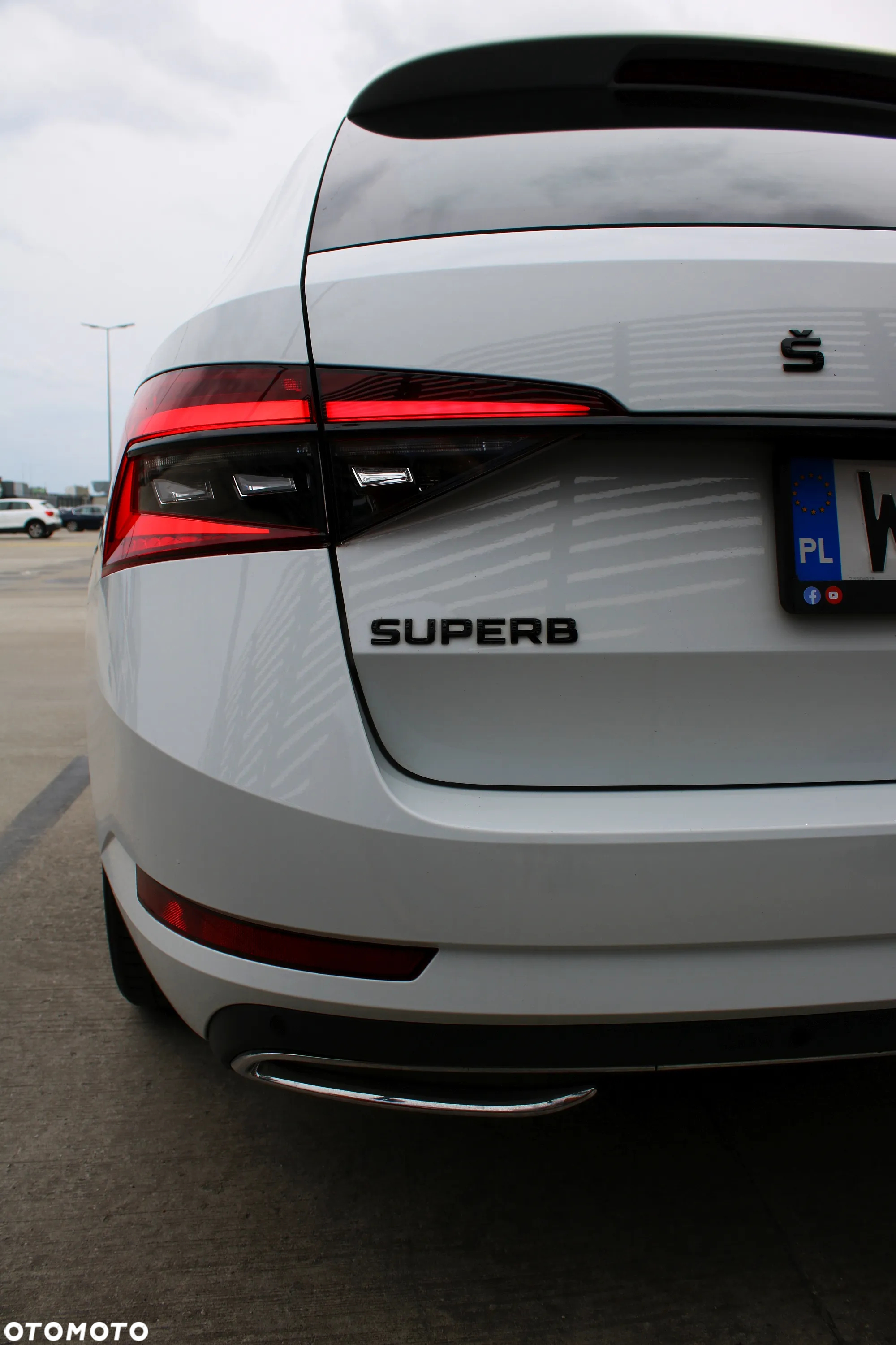 Skoda Superb 2.0 TDI SCR Style DSG - 37