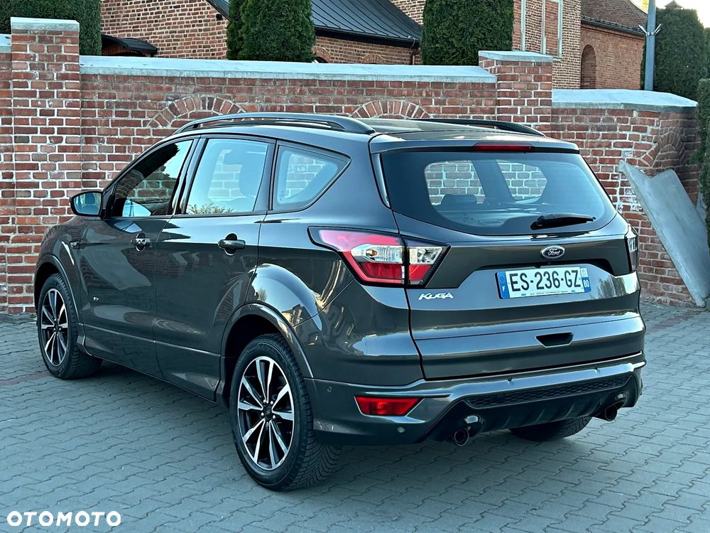 Ford Kuga 2.0 TDCi 4x4 ST-Line - 22