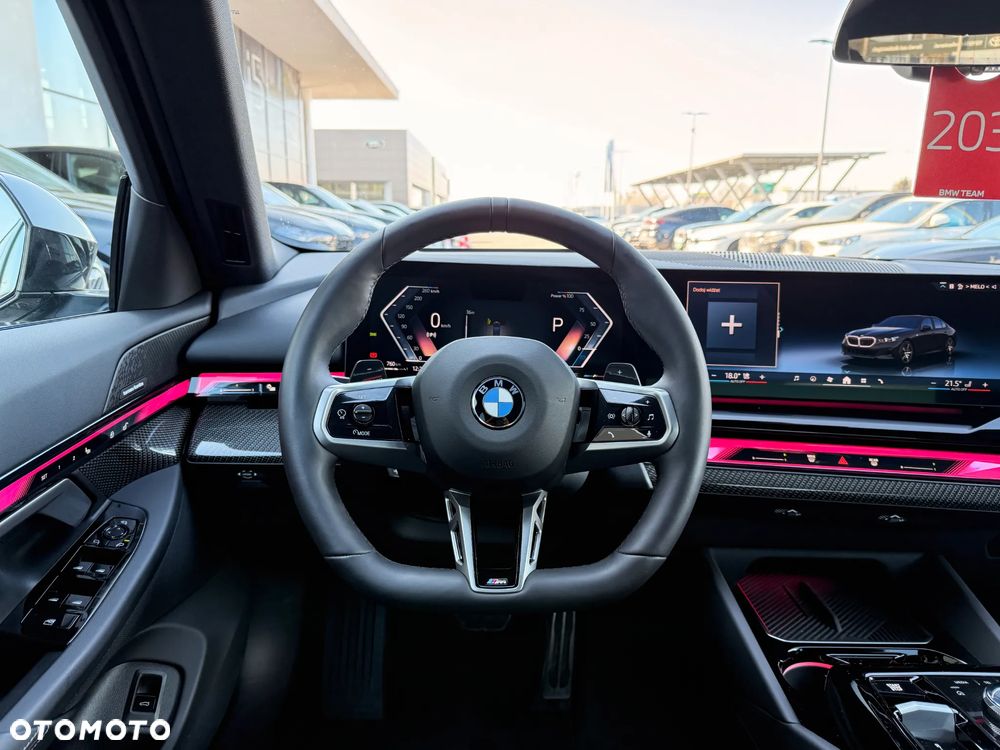 BMW Seria 5 520d - 34