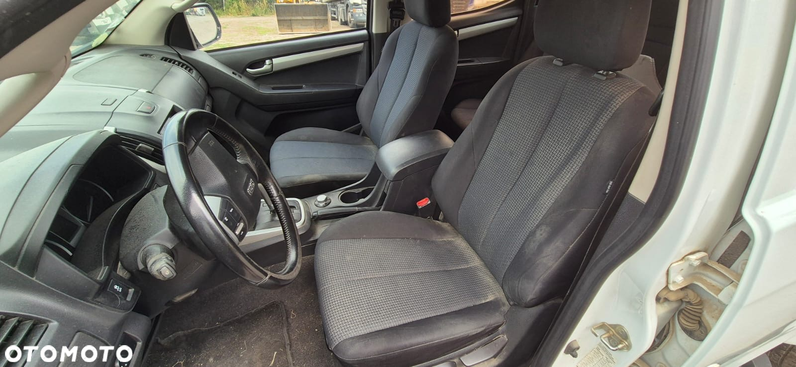 Isuzu D-Max 2.5 DC LSX Generation - 19