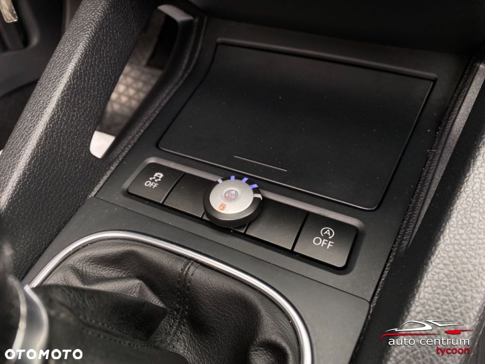 Volkswagen Eos - 28