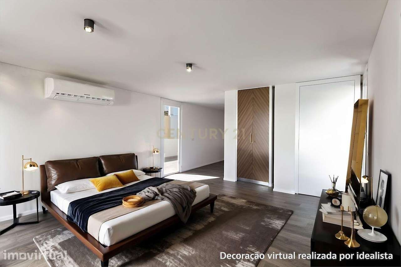 Apartamento T2+ Sótão habitável  Duplex em Ferragudo – onde o rio enco - Grande imagem: 2/29