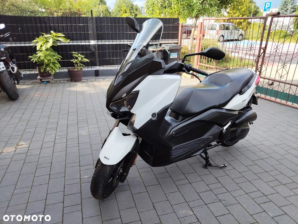 Yamaha X-max - 25