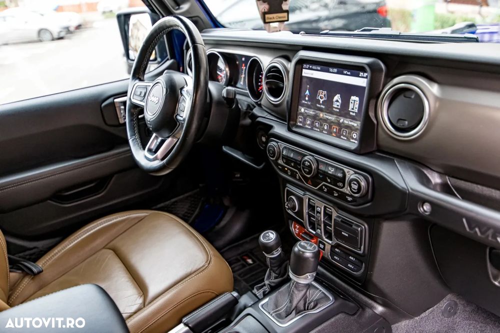 Jeep Wrangler 2.0 Turbo AT8 Rubicon - 3