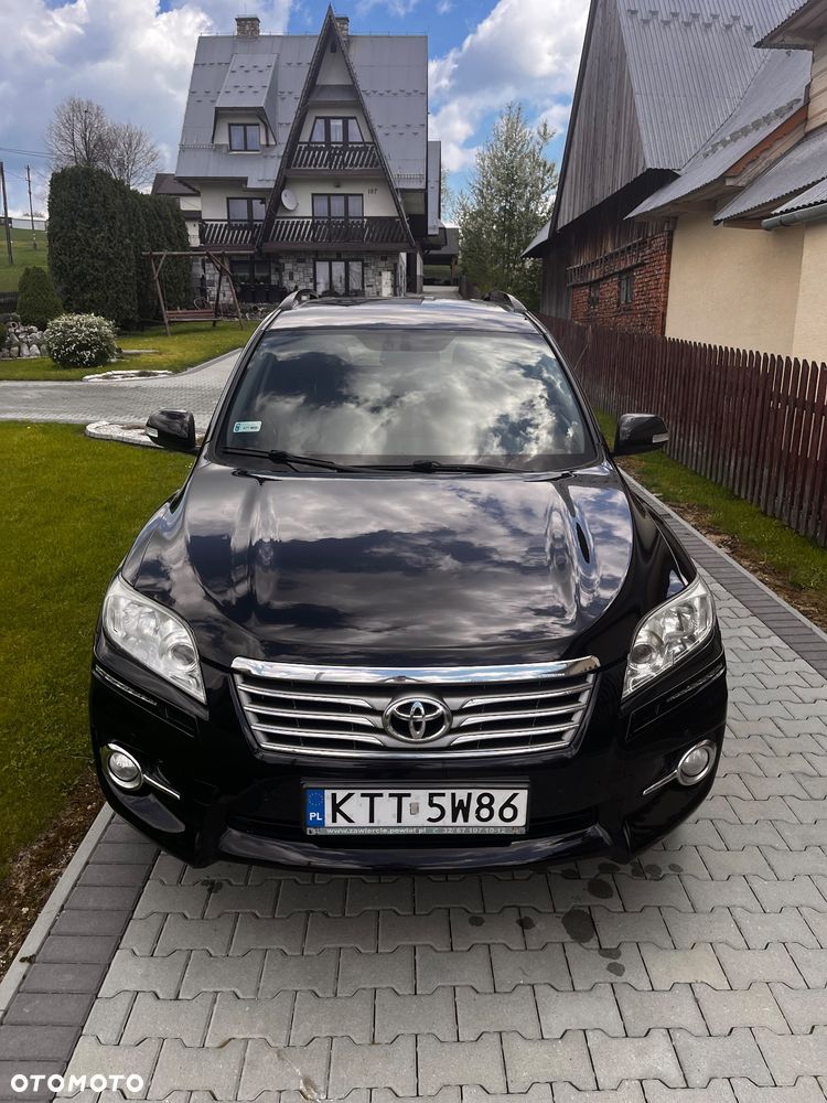 Toyota RAV4 2.2 D-CAT X - 2