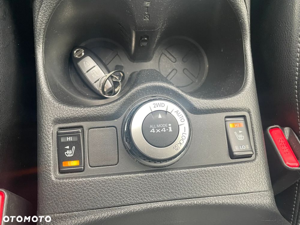 Nissan X-Trail 1.6 DCi Tekna 4WD EU6 - 16