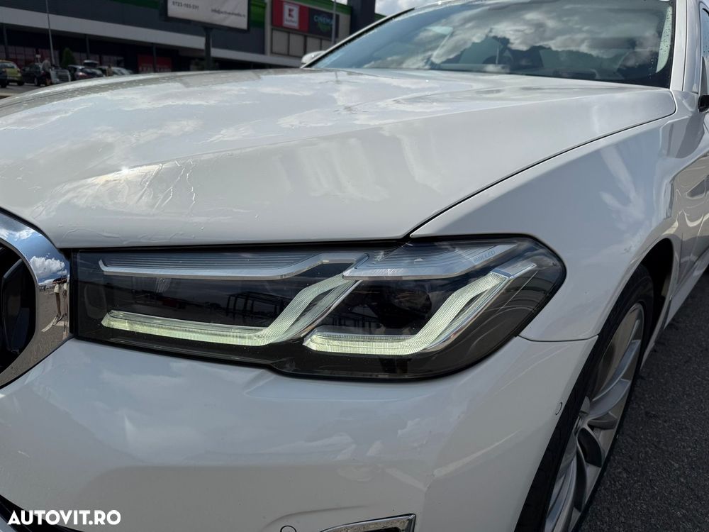 BMW Seria 5 530i Aut. - 11