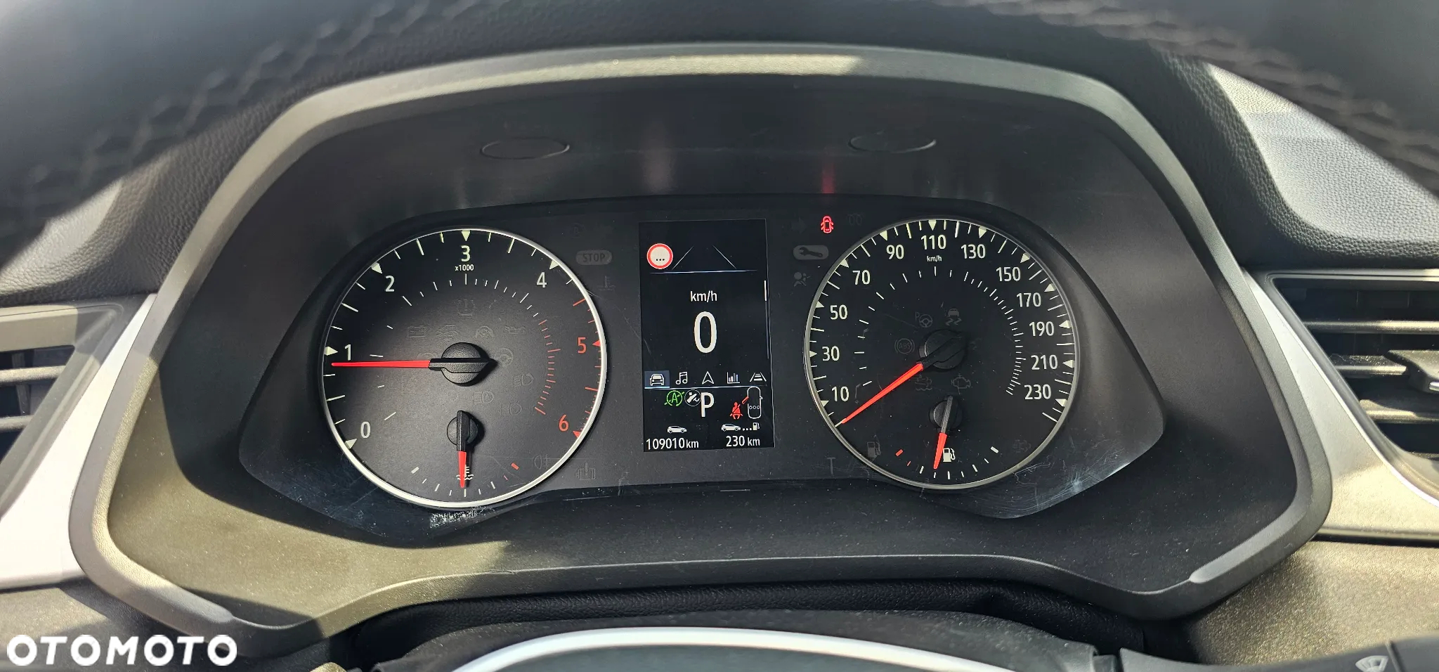 Renault Captur 1.5 Blue dCi Intens EDC - 31