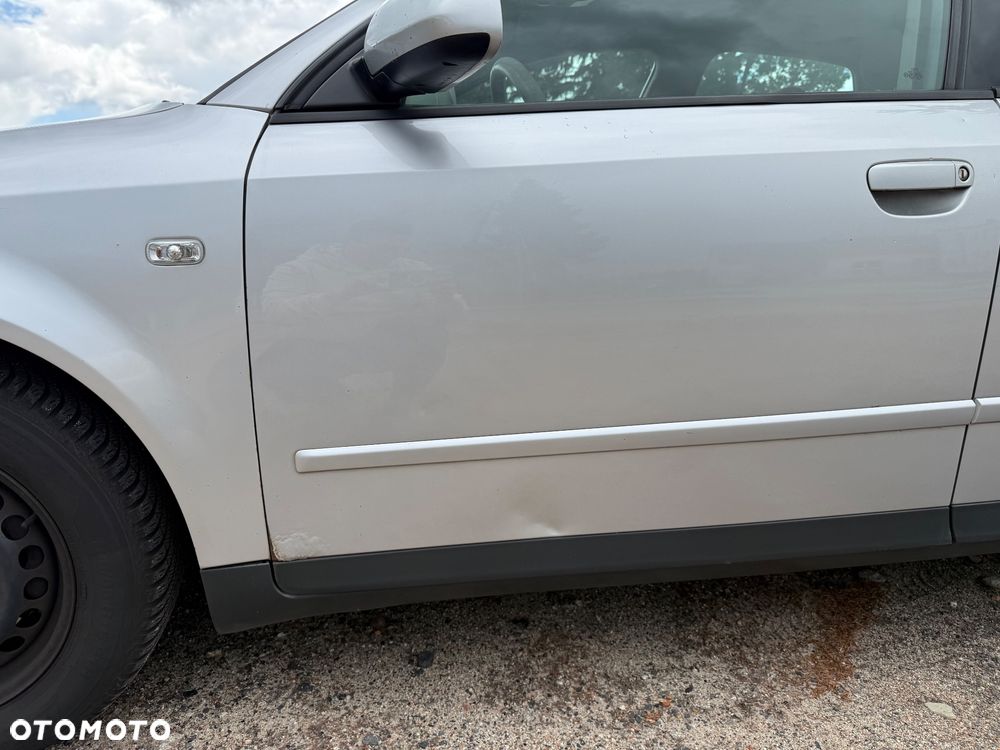 Audi A4 Limousine - 9