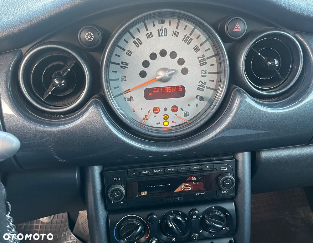 MINI Cooper - 8