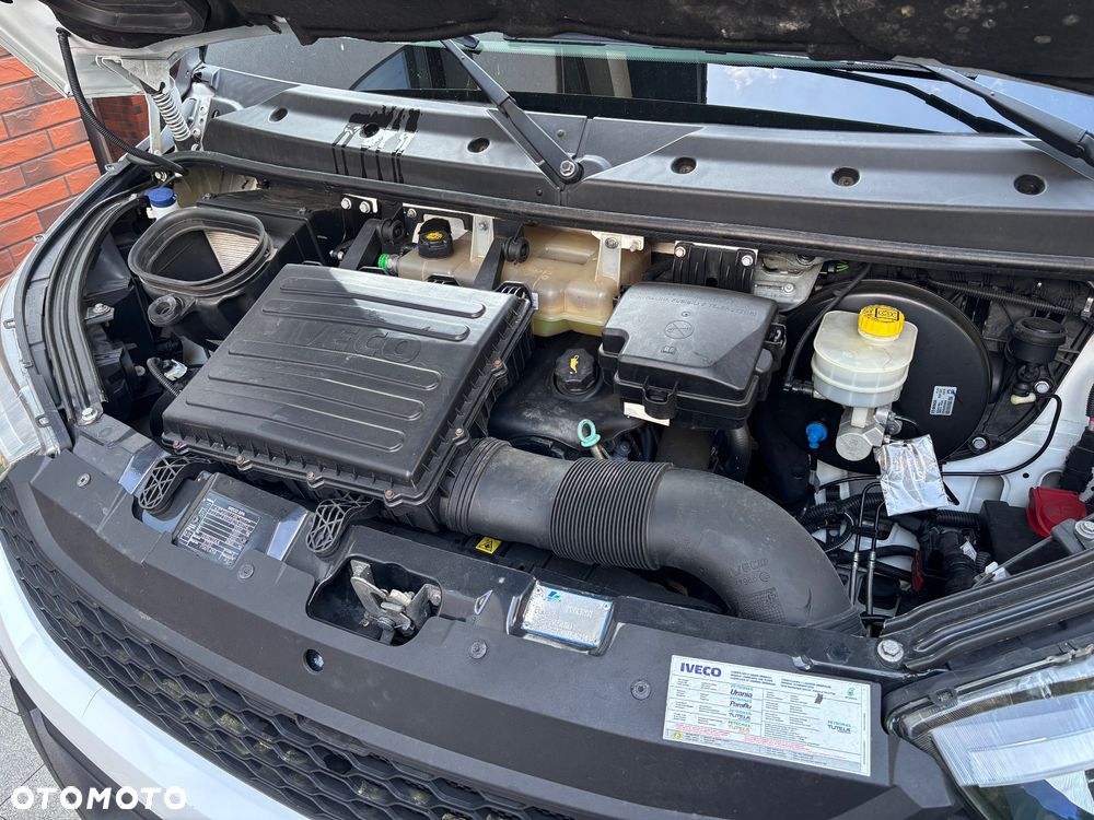 Iveco DAILY 35C13 - 13