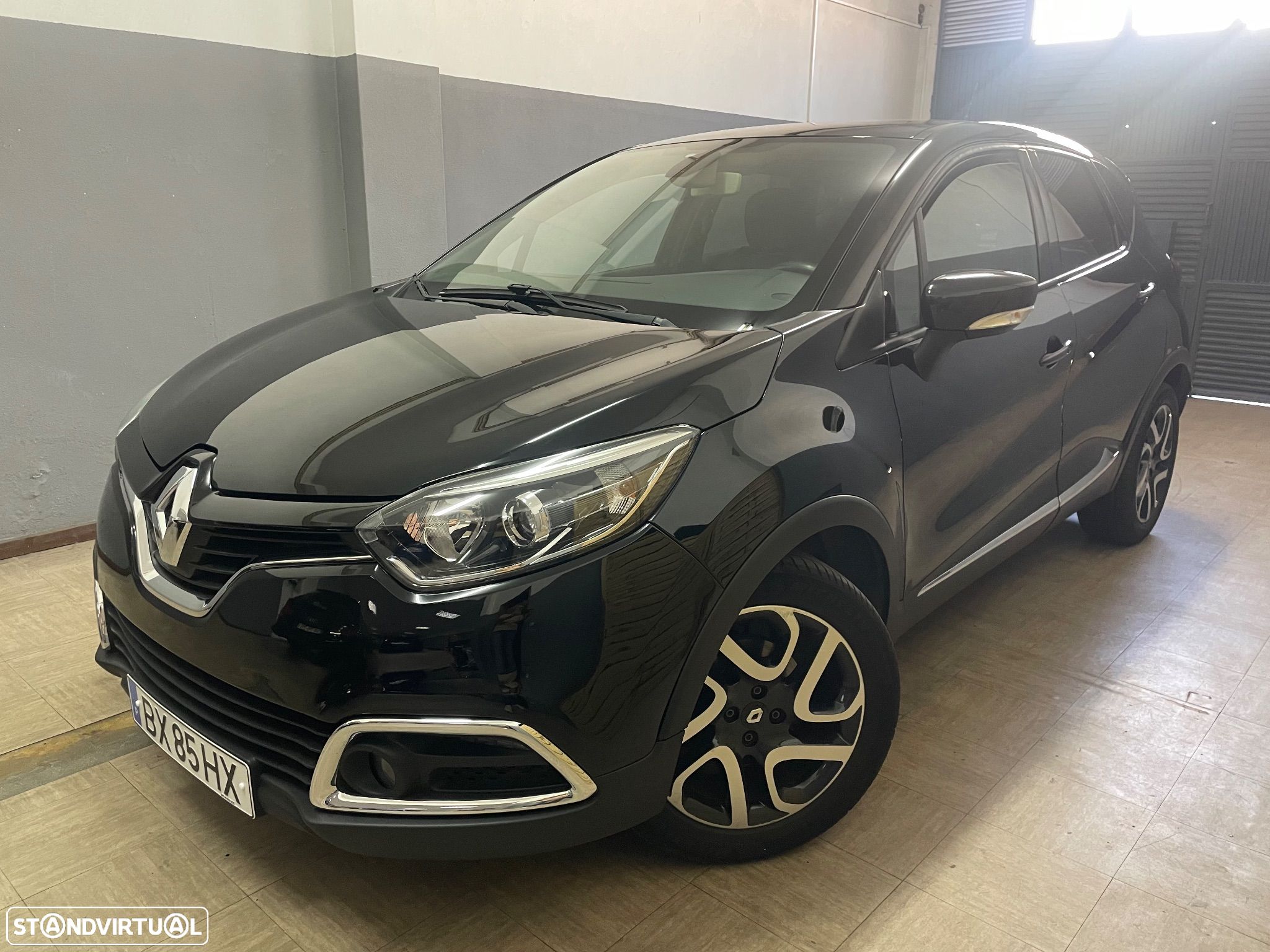 Renault Captur 1.2 TCe Exclusive EDC - 1
