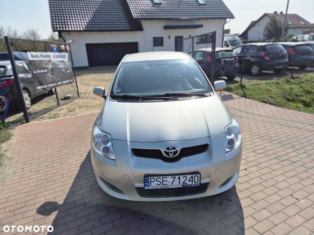 Toyota Auris - 3