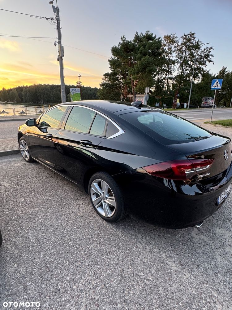 Opel Insignia 2.0 CDTI Innovation S&S - 11